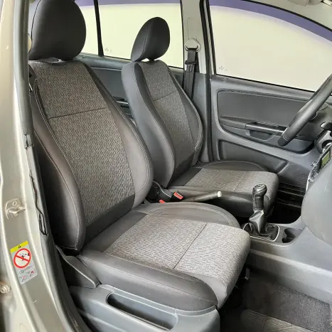 VOLKSWAGEN Fox 1.6 4P FLEX, Foto 14