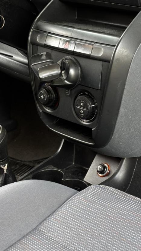 VOLKSWAGEN Fox 1.6 4P PLUS FLEX, Foto 7
