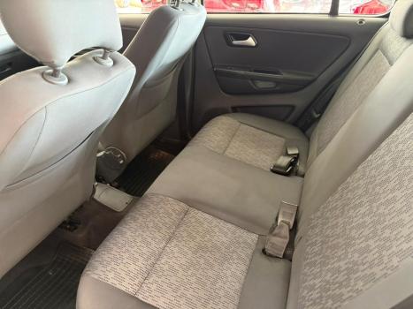 VOLKSWAGEN Fox 1.6 4P TREND FLEX, Foto 6