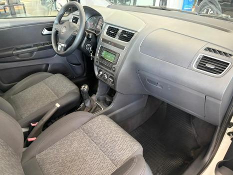 VOLKSWAGEN Fox 1.6 4P TREND FLEX, Foto 7