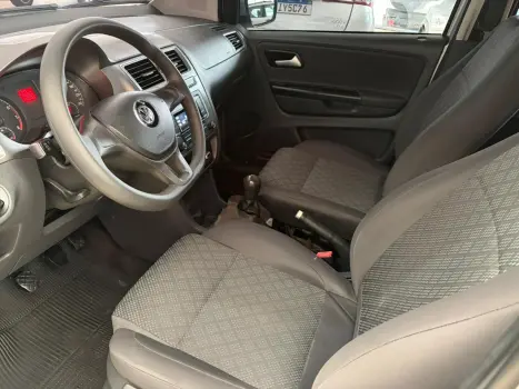 VOLKSWAGEN Fox 1.6 4P TRENDLINE FLEX, Foto 2