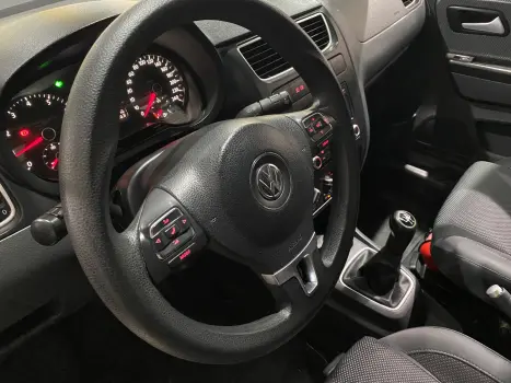 VOLKSWAGEN Fox 1.6 4P I-TREND FLEX, Foto 11