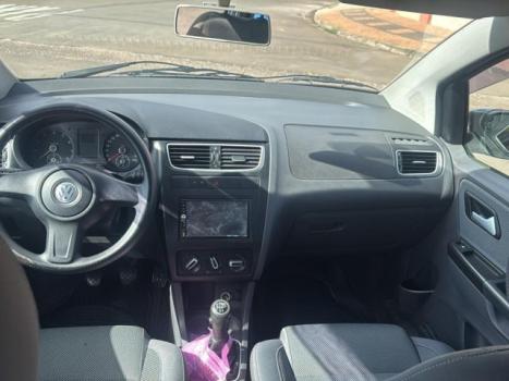 VOLKSWAGEN Fox 1.6 4P, Foto 4