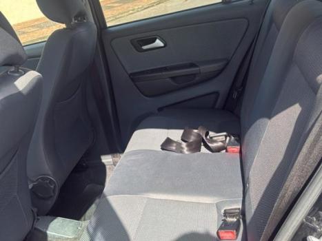 VOLKSWAGEN Fox 1.6 4P, Foto 6