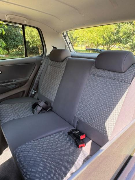 VOLKSWAGEN Fox 1.6 4P MSI TRENDLINE FLEX, Foto 7