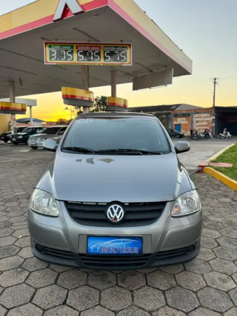 VOLKSWAGEN Fox 1.6 PLUS FLEX, Foto 2