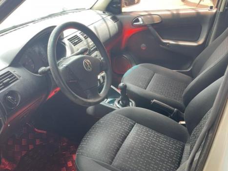 VOLKSWAGEN Gol 1.0 16V 4P, Foto 4