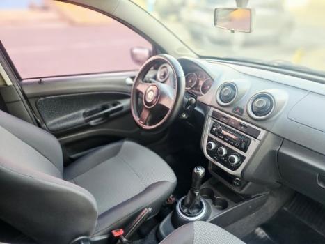 VOLKSWAGEN Gol 1.6 MI 4P, Foto 17