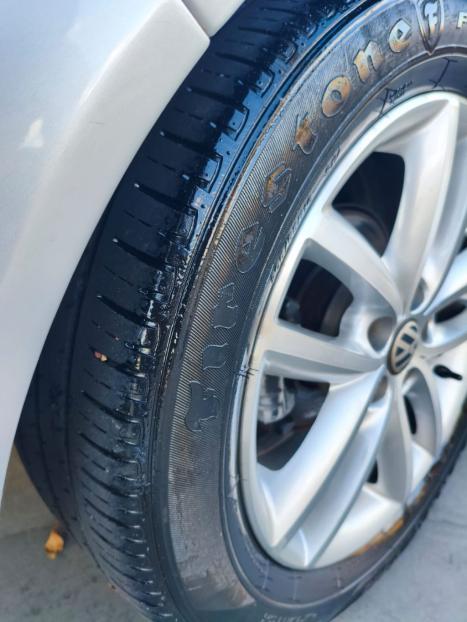 VOLKSWAGEN Golf 1.6 4P FLEX, Foto 6