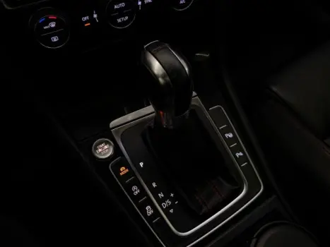 VOLKSWAGEN Golf 2.0 TSI GTI TURBO AUTOM�TICO, Foto 16