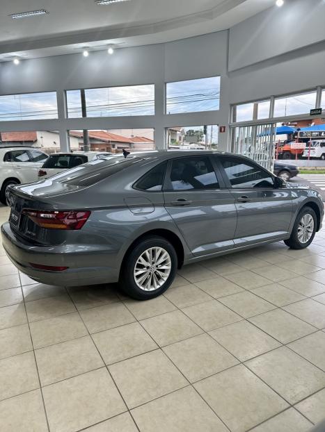 VOLKSWAGEN Jetta 1.4 4P 250 TSI TURBO CONFORTLINE AUTOMÁTICO, Foto 6 VOLKSWAGEN Jetta 1.4 4P 250 TSI TURBO CONFORTLINE AUTOMÁTICO, Foto 6