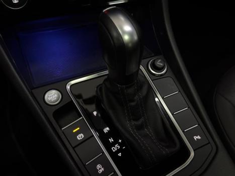 VOLKSWAGEN Jetta 1.4 4P 250 TSI R-LINE AUTOM�TICO, Foto 14