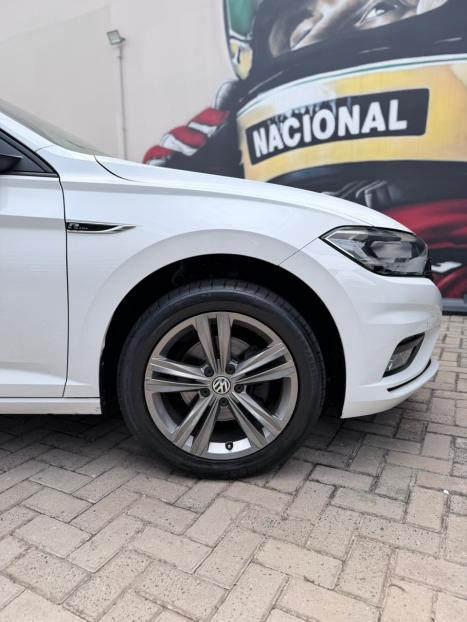 VOLKSWAGEN Jetta 1.4 4P 250 TSI R-LINE AUTOM�TICO, Foto 8