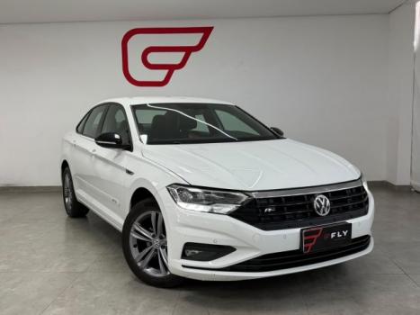 VOLKSWAGEN Jetta 1.4 4P 250 TSI R-LINE AUTOM�TICO, Foto 2