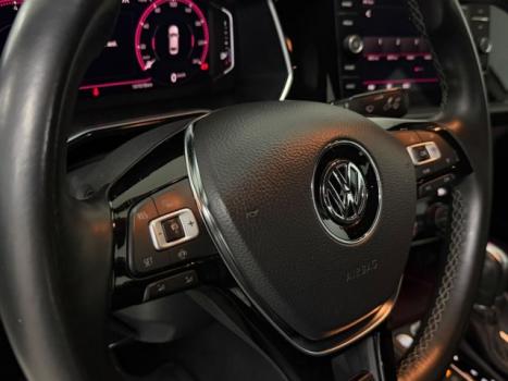 VOLKSWAGEN Jetta 1.4 4P 250 TSI R-LINE AUTOM�TICO, Foto 9