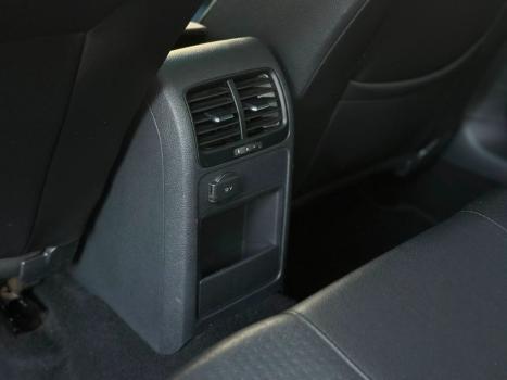 VOLKSWAGEN Jetta 1.4 16V 4P TSI COMFORTLINE AUTOM�TICO, Foto 16