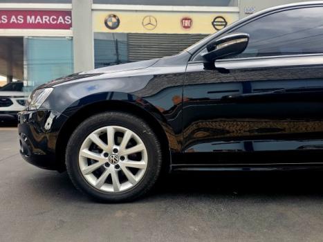 VOLKSWAGEN Jetta 2.0 4P CONFORTLINE FLEX, Foto 11 VOLKSWAGEN Jetta 2.0 4P CONFORTLINE FLEX, Foto 11