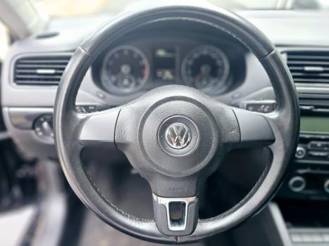 VOLKSWAGEN Jetta 2.0 4P CONFORTLINE FLEX, Foto 16 VOLKSWAGEN Jetta 2.0 4P CONFORTLINE FLEX, Foto 16