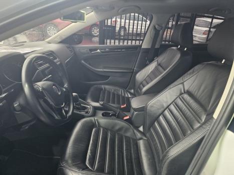 VOLKSWAGEN Jetta 2.0 4P TSI HIGHLINE 211 CV AUTOMTICO, Foto 5