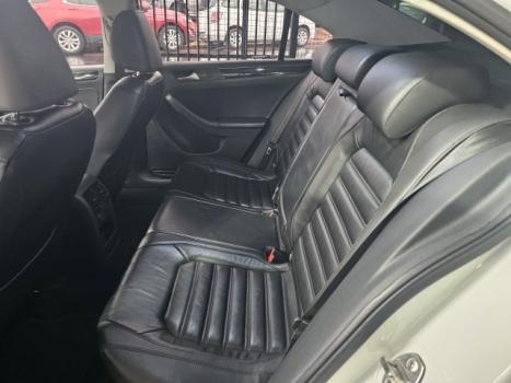 VOLKSWAGEN Jetta 2.0 4P TSI HIGHLINE 211 CV AUTOMTICO, Foto 7