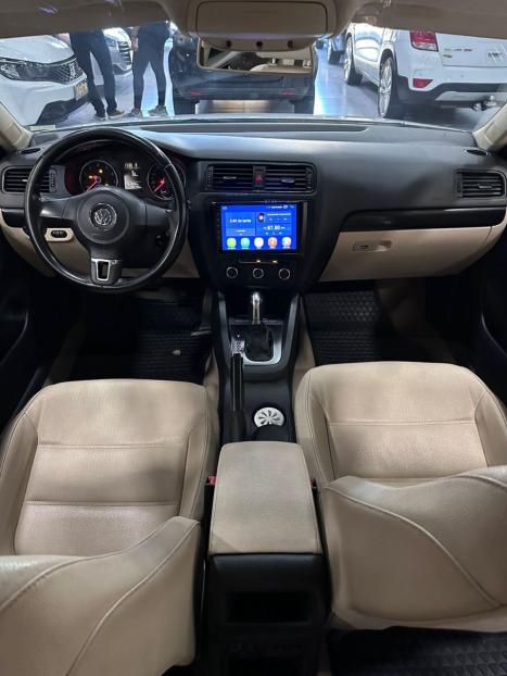 VOLKSWAGEN Jetta 2.0 4P COMFORTLINE FLEX, Foto 9