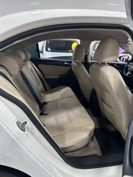 VOLKSWAGEN Jetta 2.0 4P COMFORTLINE FLEX, Foto 13