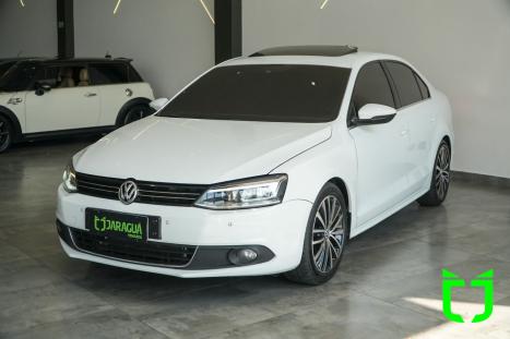 VOLKSWAGEN Jetta 2.0 4P TSI HIGHLINE 211 CV AUTOM�TICO, Foto 3