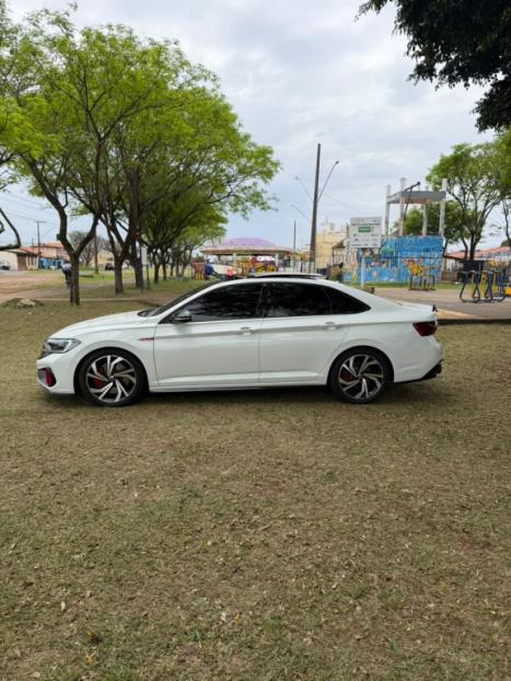 VOLKSWAGEN Jetta 2.0 4P 350 TSI GLI AUTOMÁTICO DSG, Foto 4