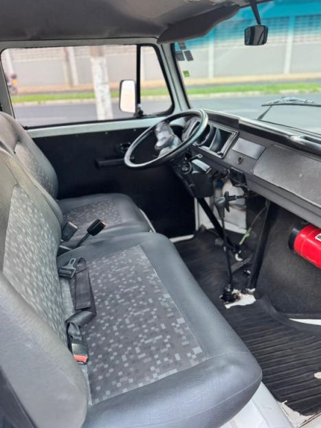 VOLKSWAGEN Kombi 1.4 FLEX STD LOTA��O 12 LUGARES, Foto 7