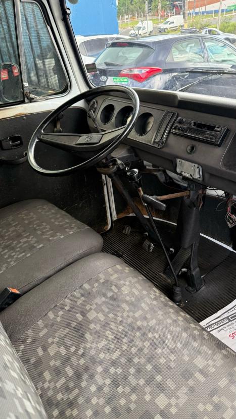 VOLKSWAGEN Kombi 1.6 STD 9 LUGARES, Foto 7 VOLKSWAGEN Kombi 1.6 STD 9 LUGARES, Foto 7