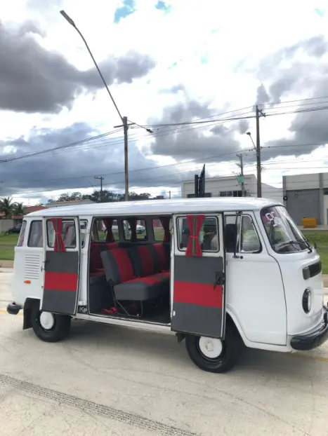 VOLKSWAGEN Kombi 1.6 STD 9 LUGARES, Foto 4