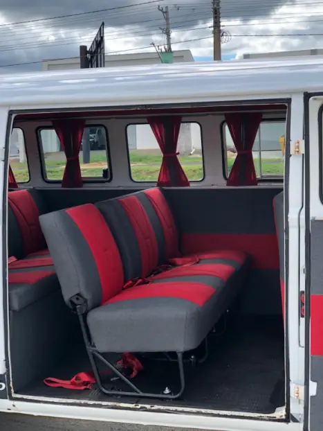 VOLKSWAGEN Kombi 1.6 STD 9 LUGARES, Foto 21