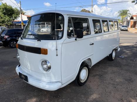 VOLKSWAGEN Kombi 1.6 3P STD MI ESCOLAR, Foto 1