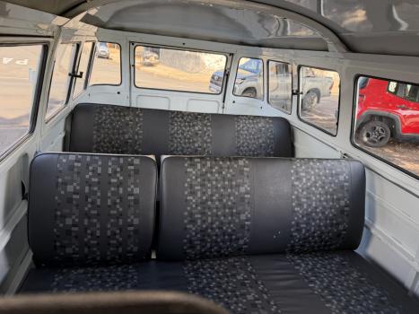 VOLKSWAGEN Kombi 1.6 3P STD MI ESCOLAR, Foto 9