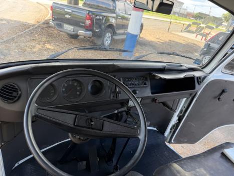 VOLKSWAGEN Kombi 1.6 3P STD MI ESCOLAR, Foto 10