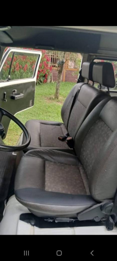 VOLKSWAGEN Kombi Furg�o 1.6 IE, Foto 6