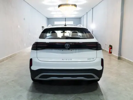 VOLKSWAGEN Nivus 1.0 4P FLEX 200 TSI HIGHLINE TURBO AUTOMTICO, Foto 6