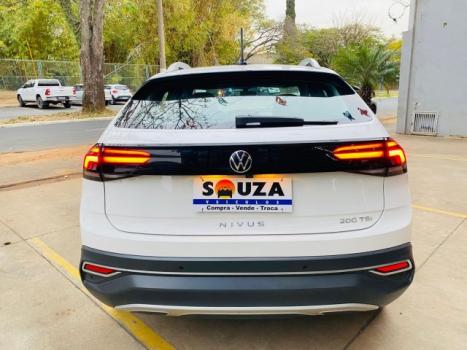 VOLKSWAGEN Nivus 1.0 4P FLEX 200 TSI HIGHLINE TURBO AUTOMTICO, Foto 8