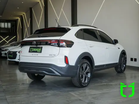 VOLKSWAGEN Nivus 1.0 4P FLEX 200 TSI COMFORTLINE TURBO AUTOMTICO, Foto 6