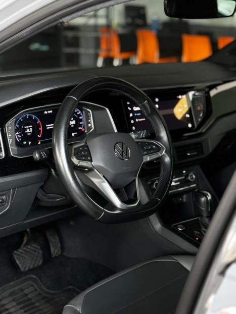 VOLKSWAGEN Nivus 1.0 4P FLEX 200 TSI HIGHLINE TURBO AUTOMTICO, Foto 8