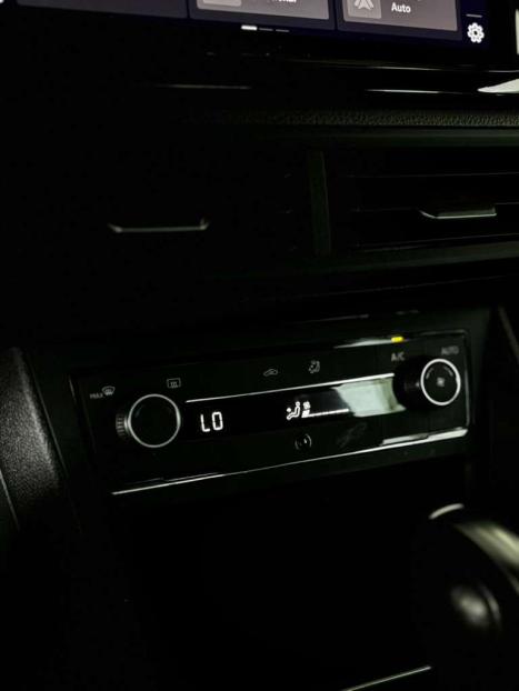 VOLKSWAGEN Nivus 1.0 4P FLEX 200 TSI HIGHLINE TURBO AUTOMTICO, Foto 10