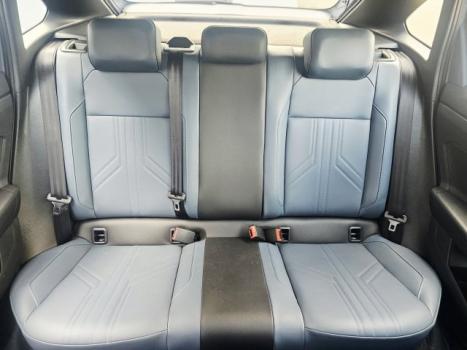 VOLKSWAGEN Nivus 1.0 4P FLEX 200 TSI HIGHLINE TURBO AUTOM�TICO, Foto 6