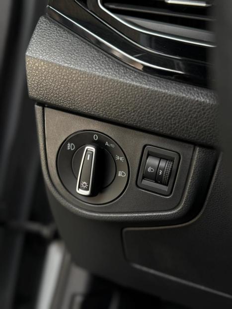 VOLKSWAGEN Nivus 1.0 4P FLEX 200 TSI HIGHLINE TURBO AUTOM�TICO, Foto 10