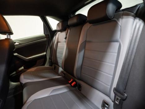 VOLKSWAGEN Nivus 1.0 4P FLEX 200 TSI HIGHLINE TURBO AUTOM�TICO, Foto 9