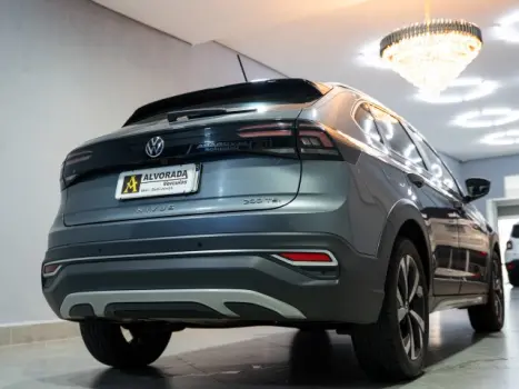 VOLKSWAGEN Nivus 1.0 4P FLEX 200 TSI HIGHLINE TURBO AUTOM�TICO, Foto 13