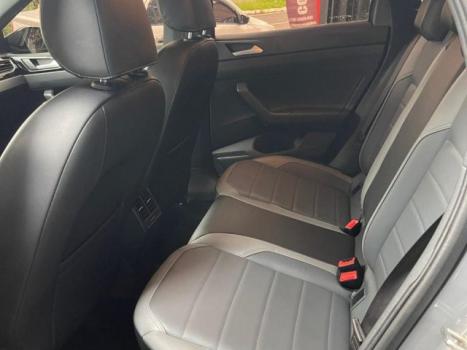 VOLKSWAGEN Nivus 1.0 4P FLEX 200 TSI HIGHLINE TURBO AUTOM�TICO, Foto 6