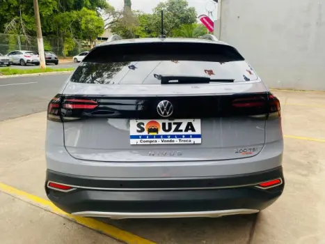 VOLKSWAGEN Nivus 1.0 4P FLEX 200 TSI HIGHLINE TURBO AUTOM�TICO, Foto 8