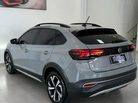 VOLKSWAGEN Nivus 1.0 4P FLEX 200 TSI HIGHLINE TURBO AUTOM�TICO, Foto 2