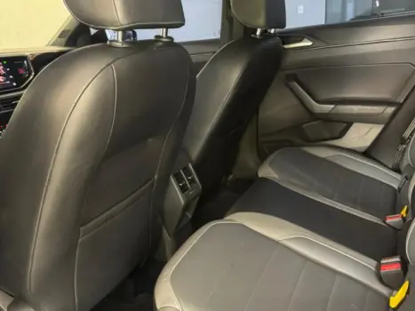 VOLKSWAGEN Nivus 1.0 4P FLEX 200 TSI HIGHLINE TURBO AUTOM�TICO, Foto 8