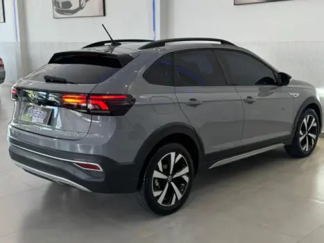 VOLKSWAGEN Nivus 1.0 4P FLEX 200 TSI HIGHLINE TURBO AUTOM�TICO, Foto 9